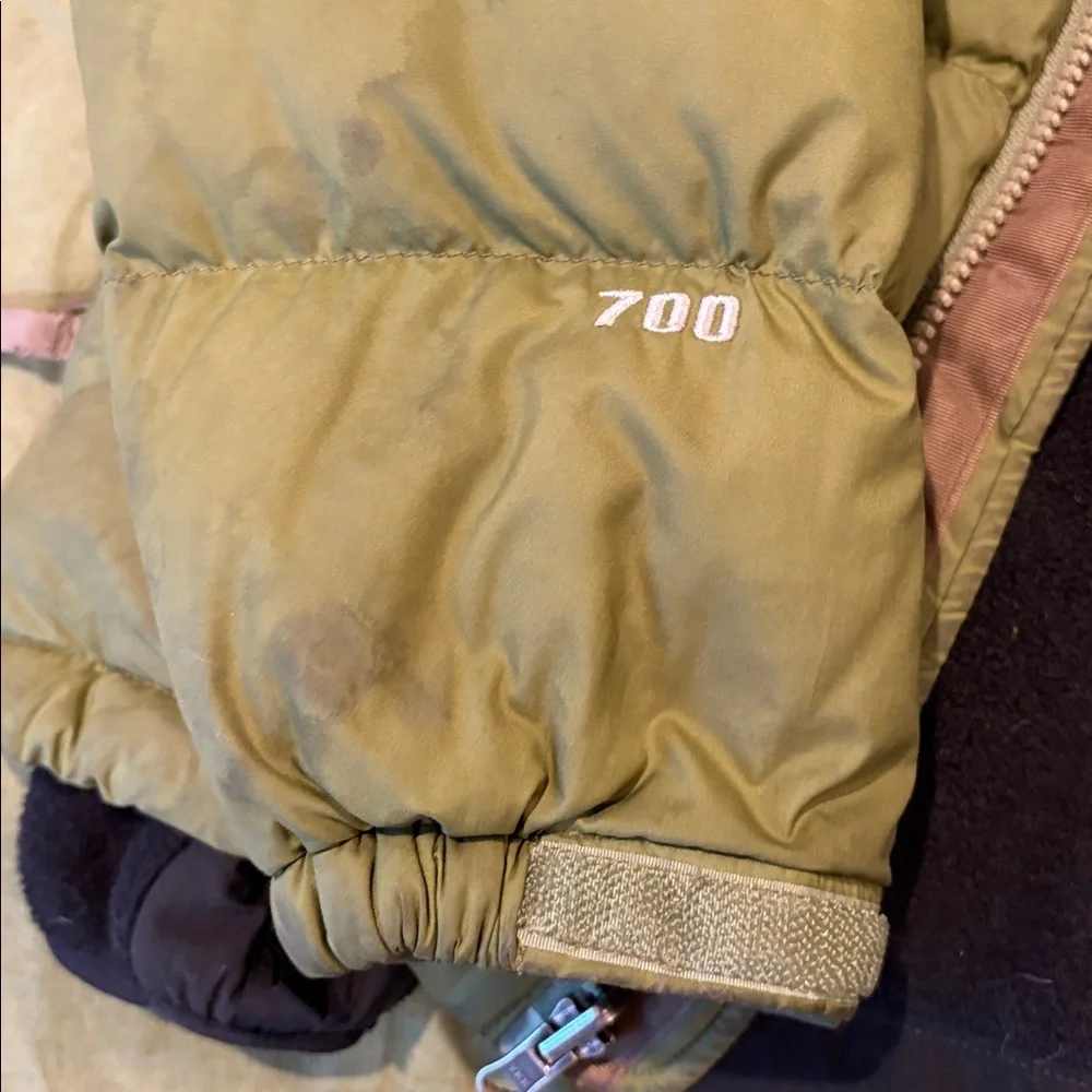 The North Face Nuptse Olive Green Puffer Jacket - Picture 2 of 2
